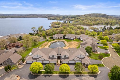 W11550 Island View Court, Lodi, WI, 53555 | Card Image