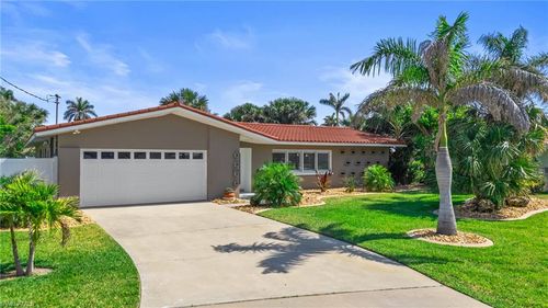 1017 Dolphin Dr, CAPE CORAL, FL, 33904-5925 | Card Image