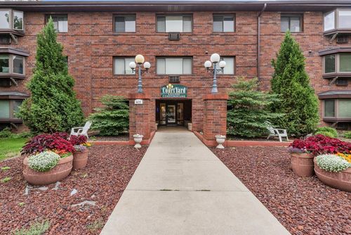 131-1108 N Milwaukee Street, Milwaukee, WI, 53202 | Card Image