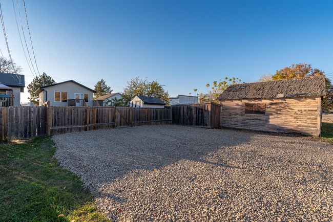 5315 50 Avenue, House other with 4 bedrooms, 2 bathrooms and 3 parking in Lloydminster SK | Image 33
