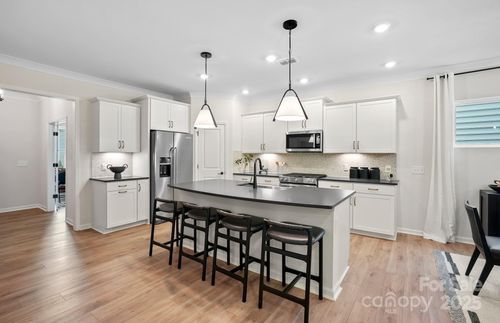 84-5928 Chumbley Point Rd, Charlotte, NC, 28215-0064 | Card Image