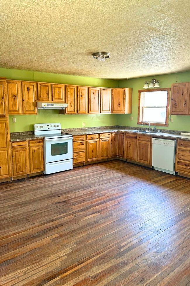 1606 Tayloe Ave, House other with 2 bedrooms, 1 bathrooms and null parking in Sonora TX | Image 11