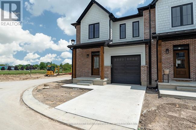 27 - 147 Scott's Dr, Townhouse with 3 bedrooms, 3 bathrooms and 2 parking in Lucan ON | Image 40