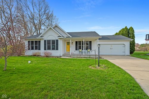 29252 Summer Tree Ln, Elkhart, IN, 46517-9021 | Card Image