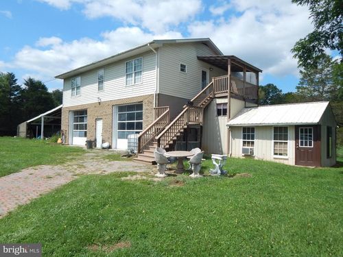 2553 Warm Springs Rd, SHENANDOAH JUNCTION, WV, 25442-4529 | Card Image