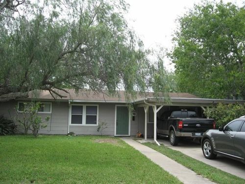 4721 Waltham Dr, Corpus Christi, TX, 78411-2731 | Card Image