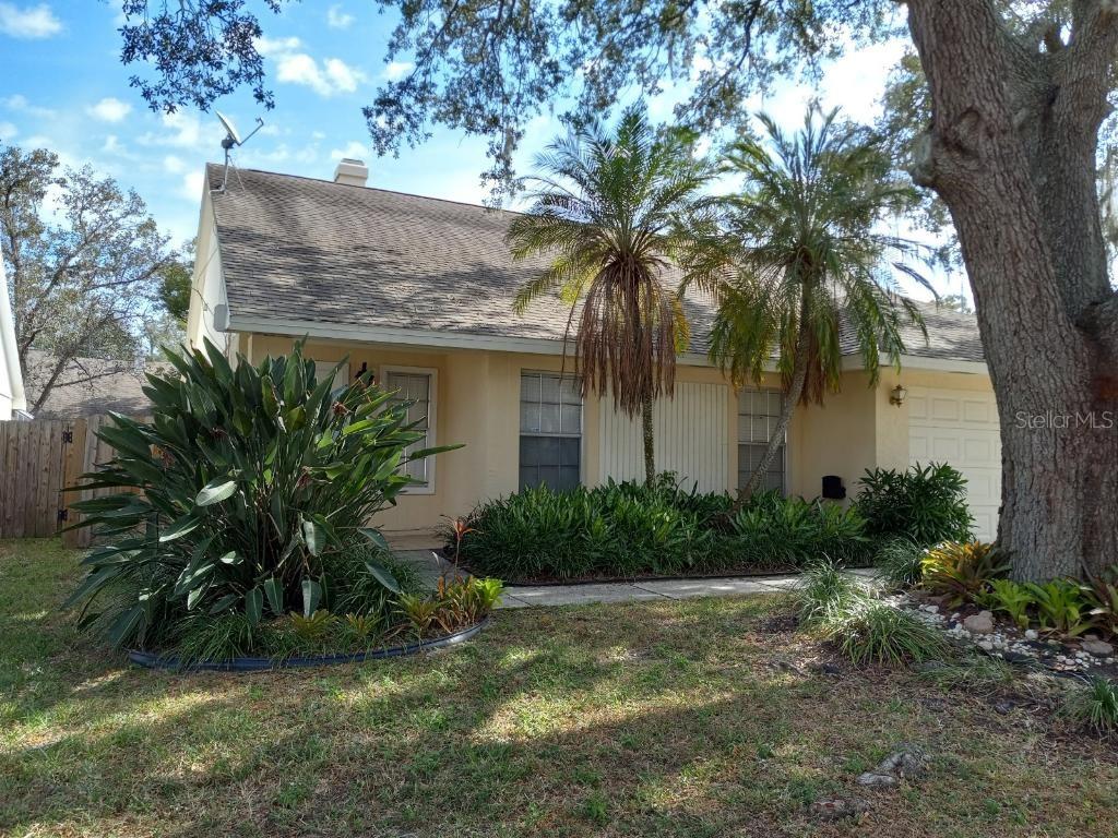 1523 High Knoll Drive, For Sale in Brandon Zoocasa