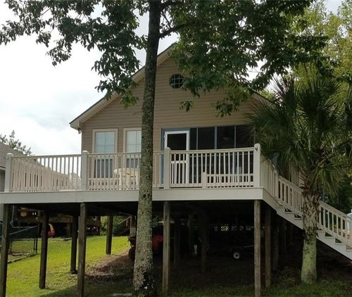 20996 Diversion Canal Rd, Maurepas, LA, 70449 | Card Image