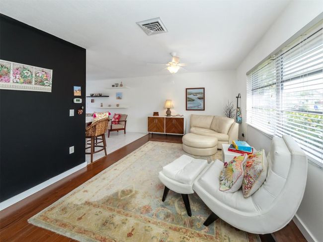 1200 Yawl Way, House other with 3 bedrooms, 3 bathrooms and null parking in Venice FL | Image 7