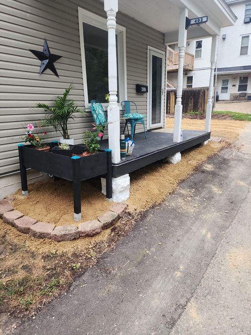 402 Main Page Ct, Stoughton, WI, 53589-2160 | Card Image