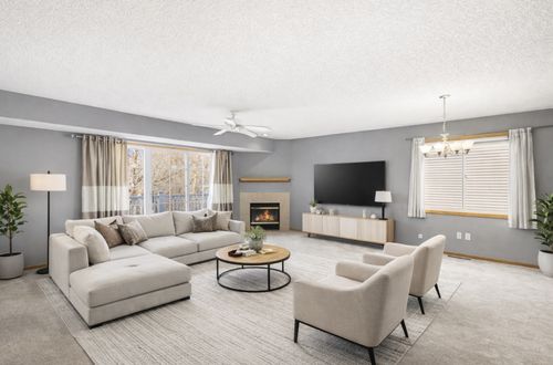 13900 Glendale Trl, Savage, MN, 55378-2026 | Card Image