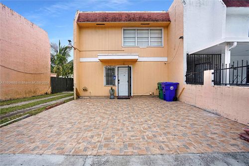 624 Nw 11th St, Miami, FL, 33136-2403 | Card Image