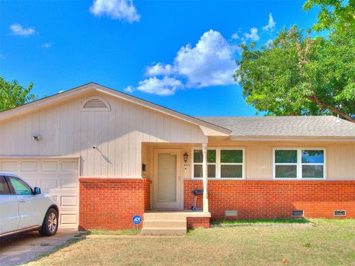 605 Eddie Dr, Midwest City, OK, 73110-2509 | Card Image
