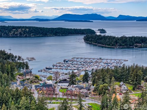 101 Adas Aly, Friday Harbor, WA, 98250-5835 | Card Image