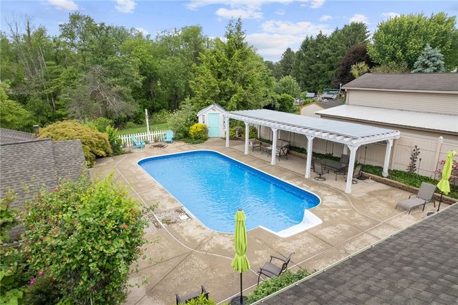 221 Moody Rd, House other with 3 bedrooms, 2 bathrooms and 5 parking in Findlay Twp PA | Image 33