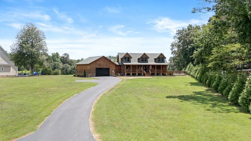 530 Parkway Rd, Tullahoma, TN, 37388-5353 | Card Image