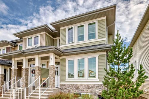183 River Heights Dr, Cochrane, AB, T4C0Y1 | Card Image