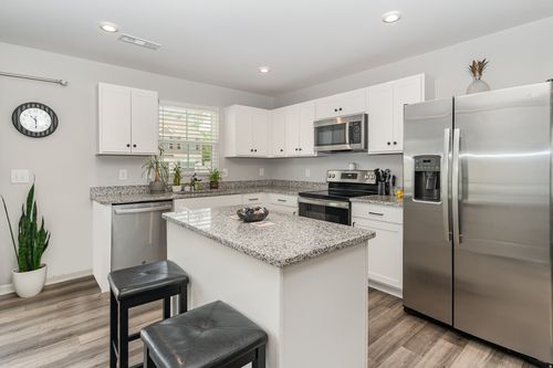 unit-38-2935 Winterberry Dr, Nashville, TN, 37207-2237 | Card Image