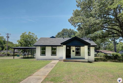 4201 Pine St, Texarkana, TX, 75503-3048 | Card Image