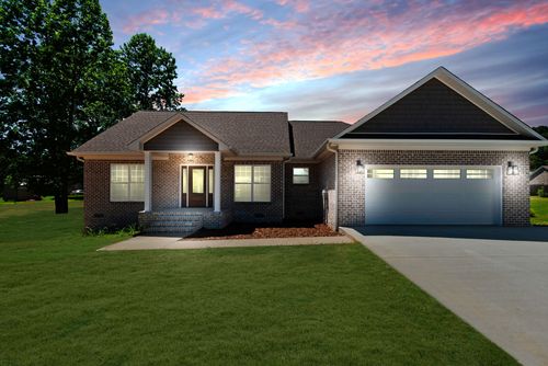 109 Fairway Dr, Lawrenceburg, TN, 38464-4519 | Card Image