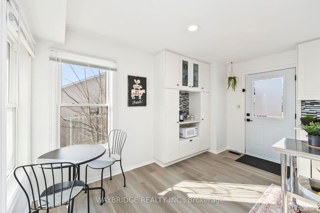 24 Mckeown Cres, House attached with 3 bedrooms, 2 bathrooms and 4 parking in Amherstview ON | Image 20
