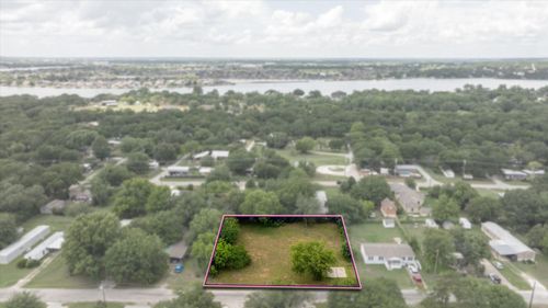 1516 Alamo Drive, Granbury, TX, 76048 | Card Image