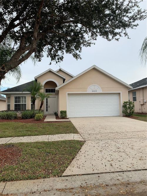 1025 Tourmaline Dr, KISSIMMEE, FL, 34746-6147 | Card Image