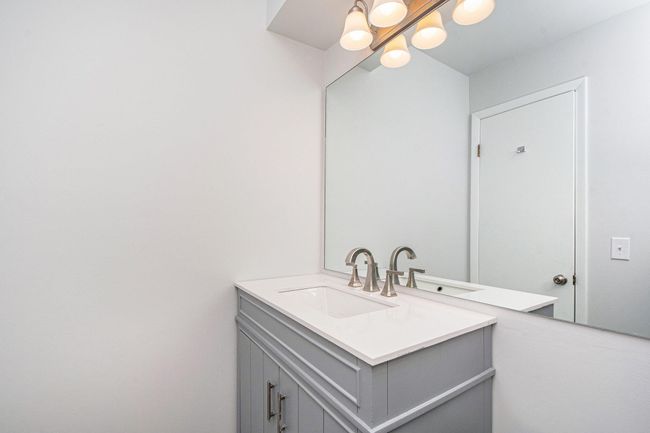 2420 E Collier Ave Se, Condo with 3 bedrooms, 4 bathrooms and null parking in Grand Rapids MI | Image 18