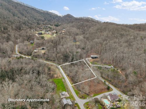 9999 Talking Rock Ln, Leicester, NC, 28748 | Card Image