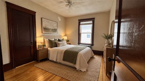 25 Hanover Ave, Pawtucket, RI, 02861-2127 | Card Image