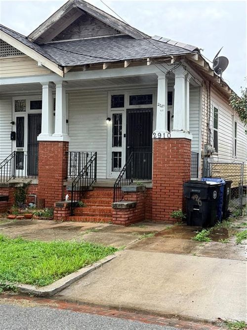 2910 Bruxelles St, New Orleans, LA, 70119-1824 | Card Image