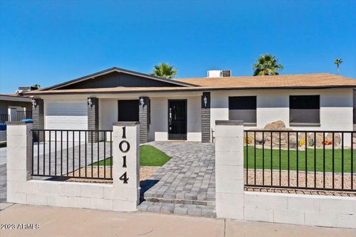 1014 W Angela Dr, Phoenix, AZ, 85023-2622 | Card Image