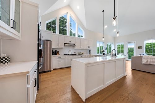 813 Dogwood Trl, Aubrey, TX, 76227-7771 | Card Image