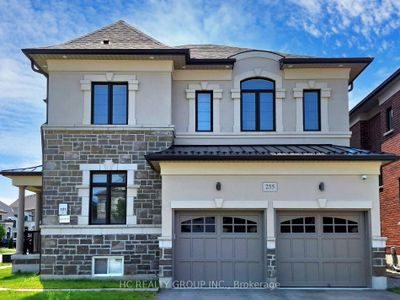 255 Touch Gold Cres, House other with 4 bedrooms, 5 bathrooms and 4 parking in Aurora ON | Image 2