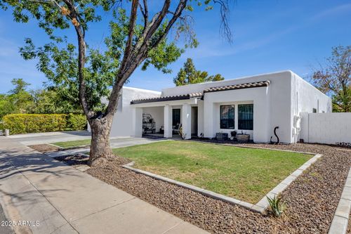 949 E Eveningstar Ln, Tempe, AZ, 85283-1936 | Card Image