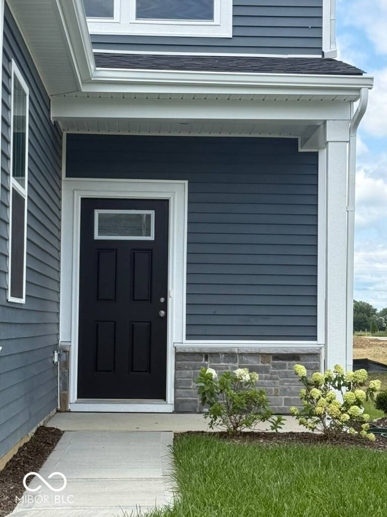 Residential Lease in Whitestown 3