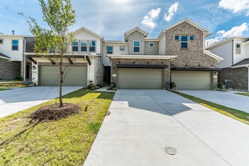 17757 Shumard Oak Dr, Dallas, TX, 75252-8038 | Card Image