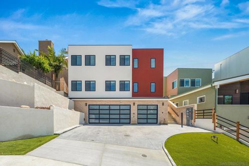 1253 Van Nuys St, San Diego, CA, 92109-1256 | Card Image