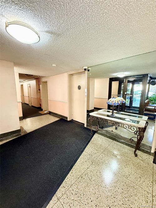 apt-2d-30 Fleetwood Ave, Mount Vernon, NY, 10552-2872 | Card Image