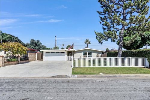 230 N Calvados Ave, Azusa, CA, 91702-3907 | Card Image
