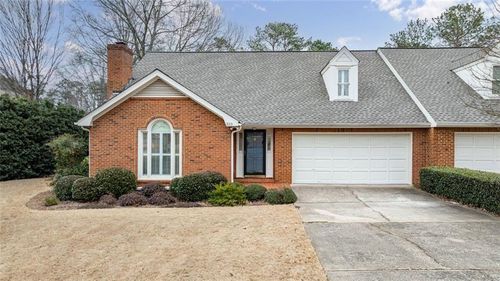 510 Brickleberry Ln, Roswell, GA, 30075-3076 | Card Image