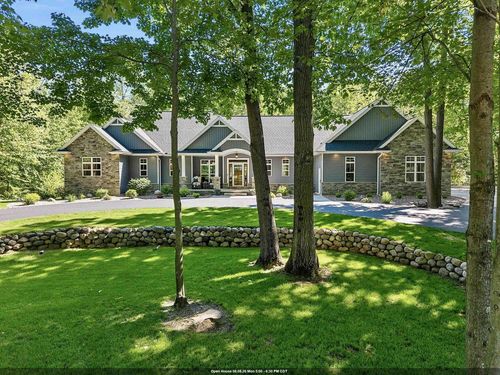 3413 Blackberry Lane, SUAMICO, WI, 54313 | Card Image