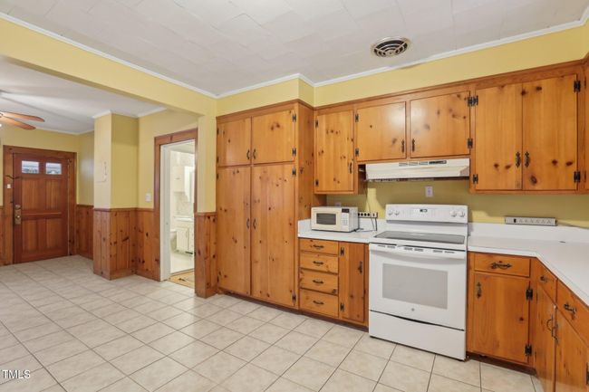 27-web-or-mls-Rogers Rd-027 | Image 41