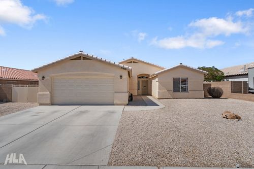 10616 E 38th Ln, Yuma, AZ, 85365-7043 | Card Image