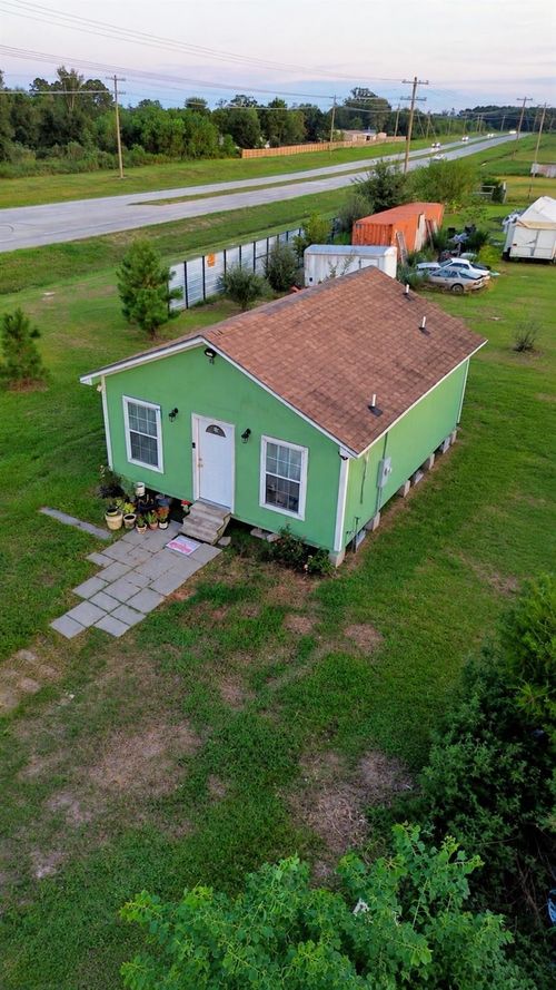 19 Road 5217, Cleveland, TX, 77327-3860 | Card Image