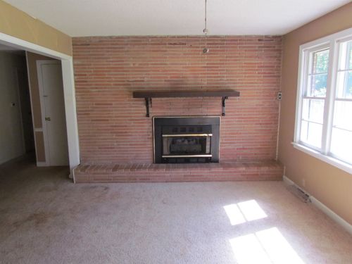 2065 Fleming Mill Road, Laurens, SC, 29360 | Card Image