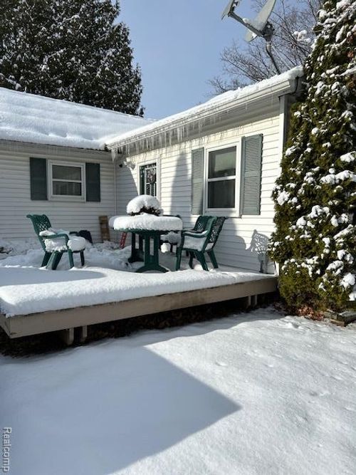 203 Main St, Mayville, MI, 48744-8601 | Card Image