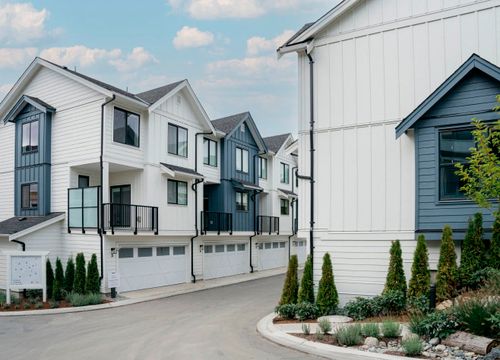 124-1833 165a St, Surrey, BC, V3Z9N3 | Card Image