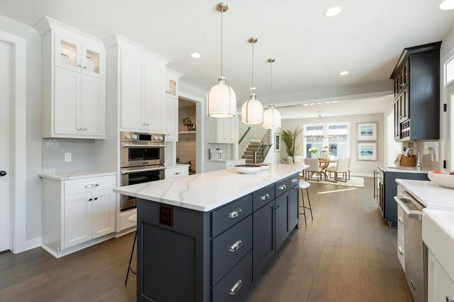 Pictures are of a previous model of a similar floor plan | Image 9