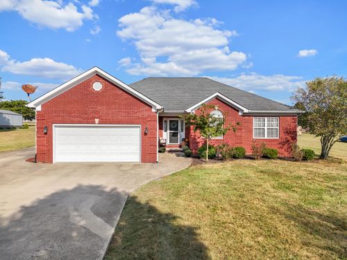 151 Man O War Dr, Harrodsburg, KY, 40330-7507 | Card Image